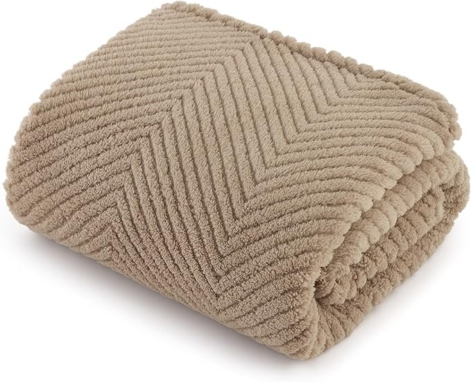 Bedsure Medium Dog Blanket Wave